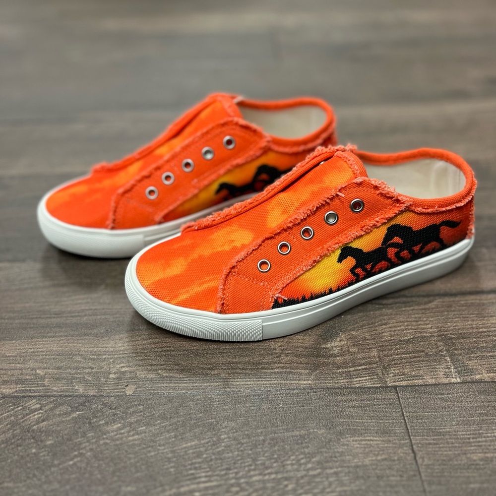 Kicky slip-on sneakers